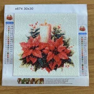 Christmas Candle/Poinsettia